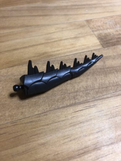 ダークグラスパードラゴン尻尾