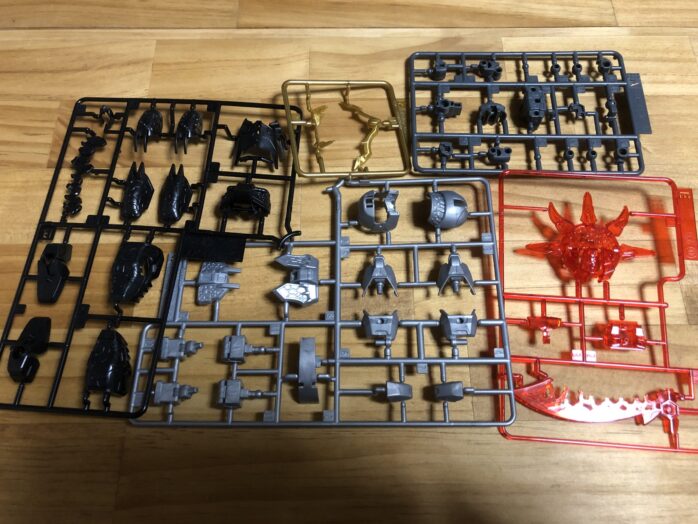 董卓プロヴィデンスガンダムプラパーツ