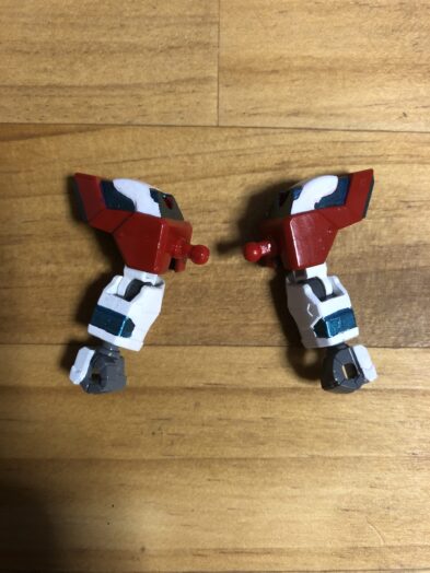 EXSTトライバーニングガンダム塗装両腕