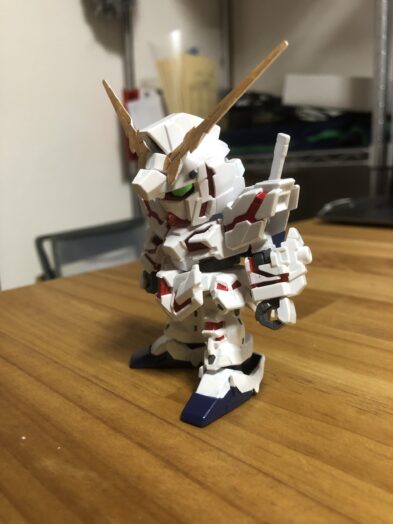 EXSTユニコーンガンダム塗装斜面