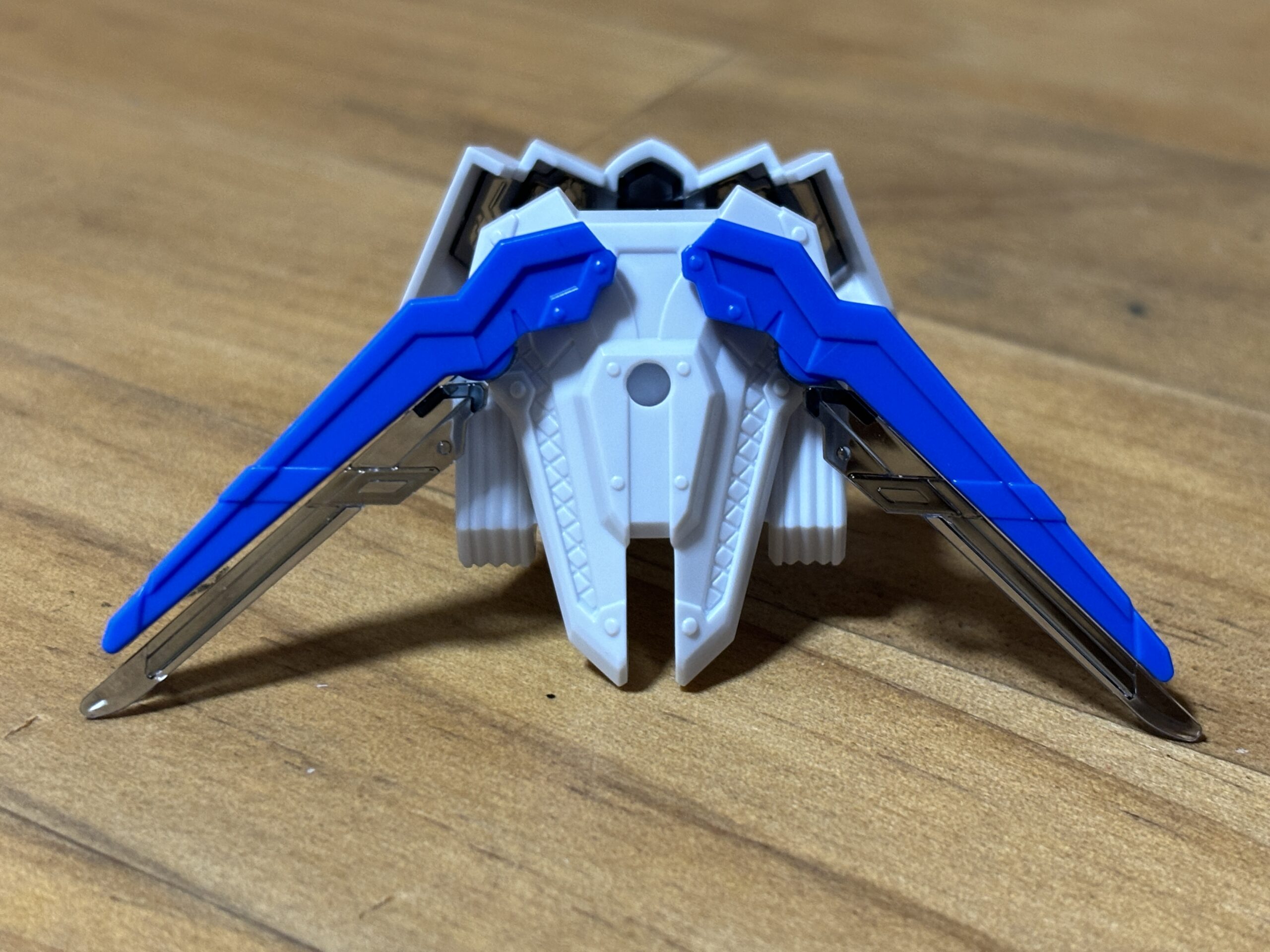 隠密ガンダムエアリアル腰背面