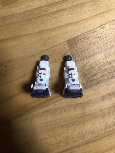 EXSTユニコーンガンダム塗装両足