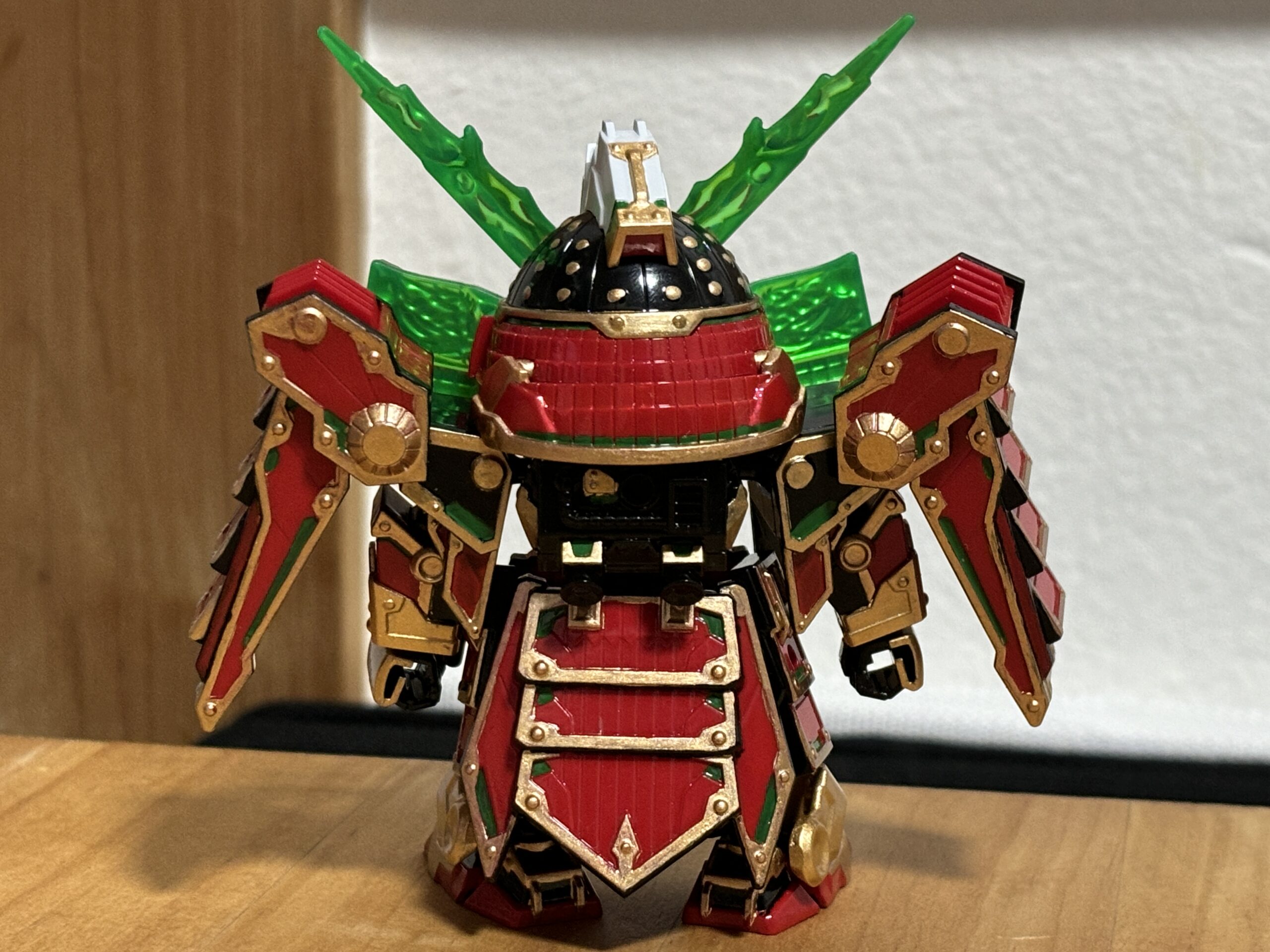 78代目武者頑駄無塗装背面