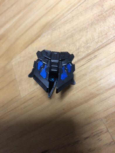 曹操ウイングガンダム腰後ろ