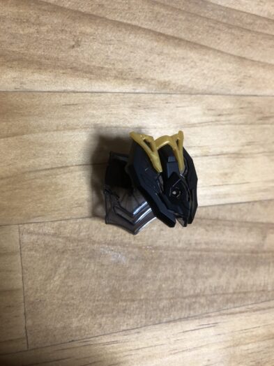 荀彧ストライクノワール腰