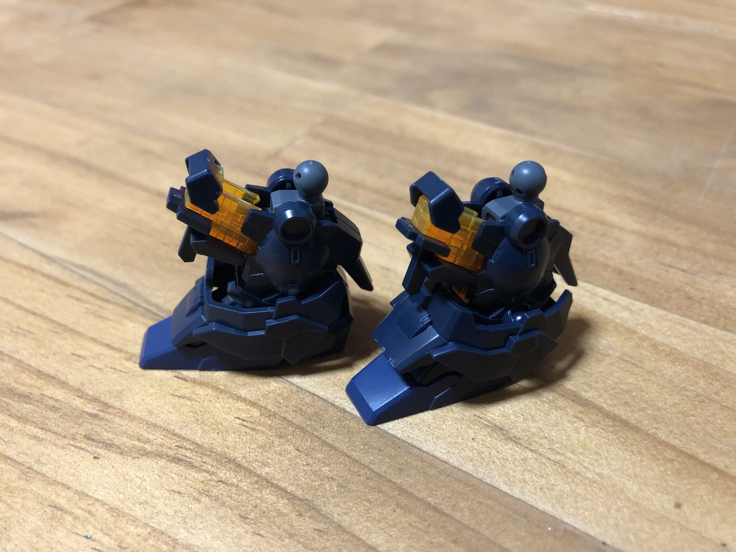 CSバンシィ・ノルンセット両足横