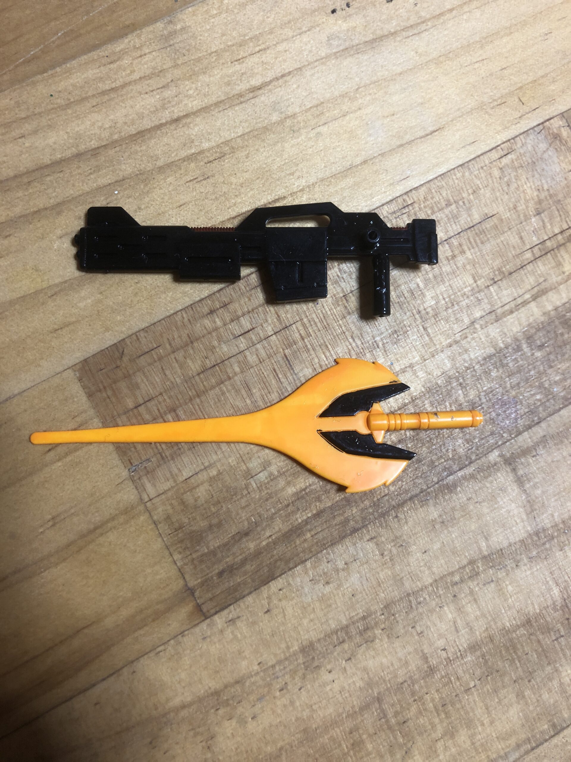 EXSTサザビー塗装ビーム・ショット・ライフル、ビーム・トマホーク