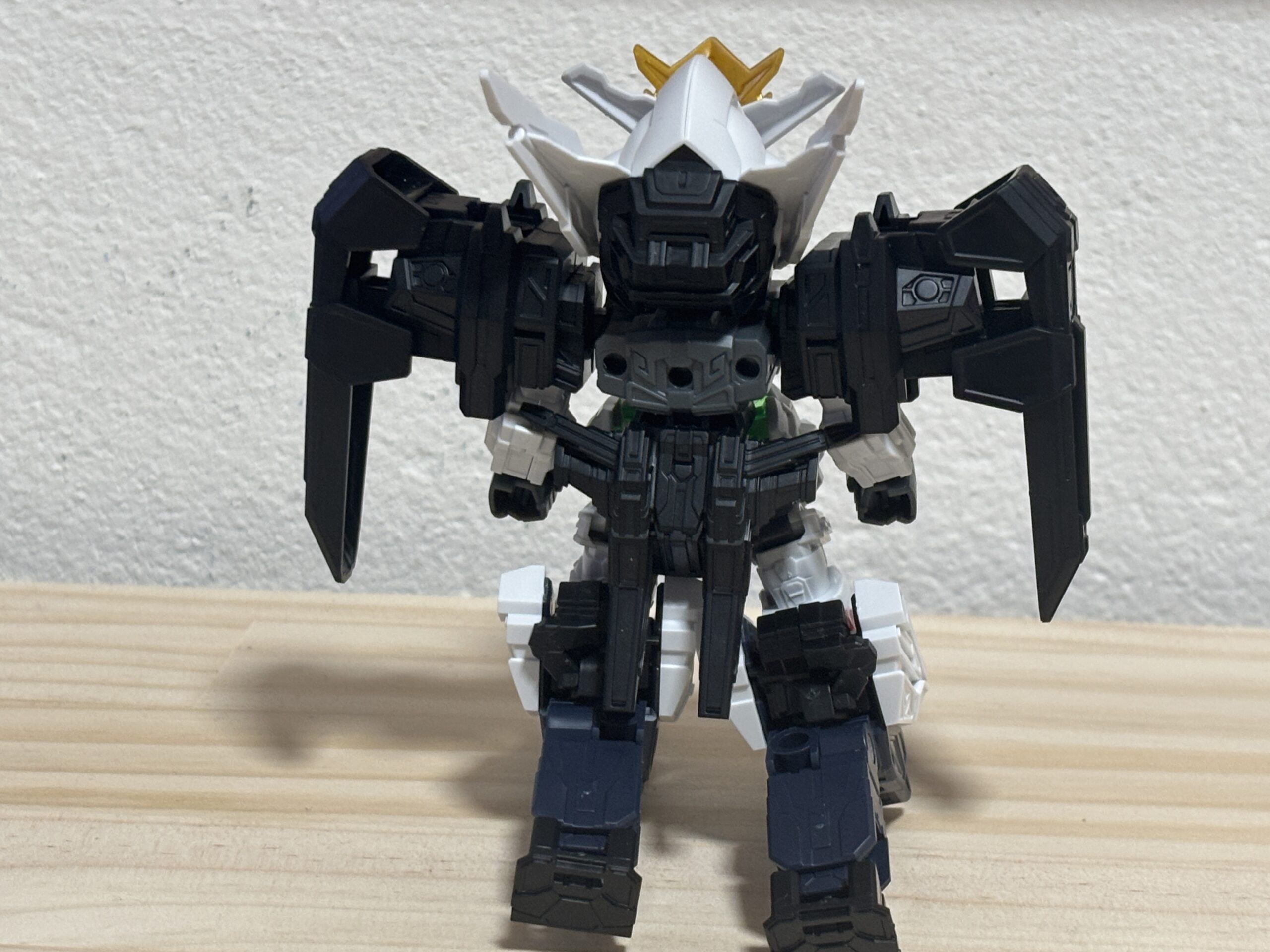 ガンダムアストレアタイプ-F背面