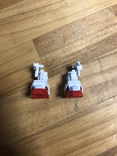 No.242 Gガンダム両足