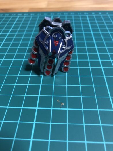 シーザーレジェンドガンダム腰後ろ