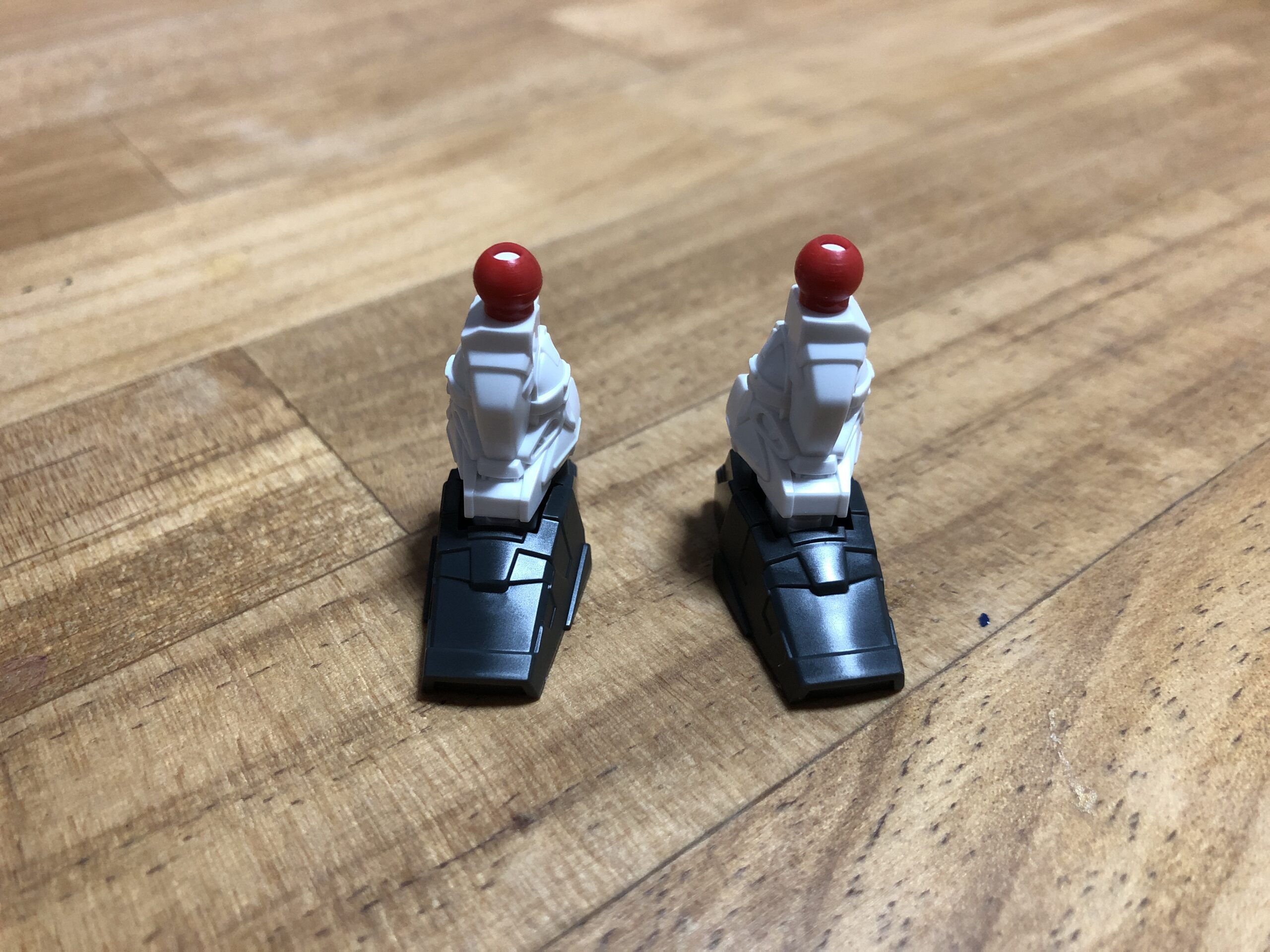 EXSTアストレイレッドフレーム両足