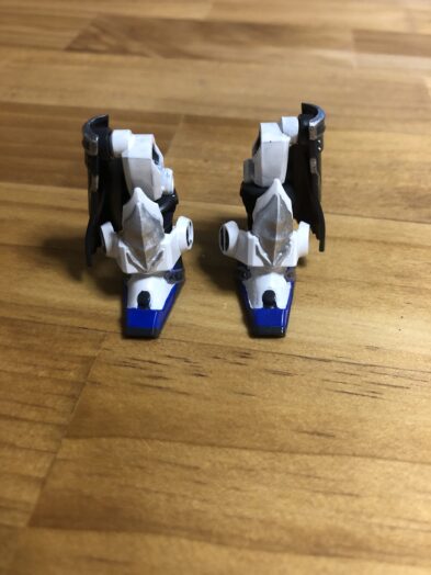 レイフガンダムGP04塗装両足