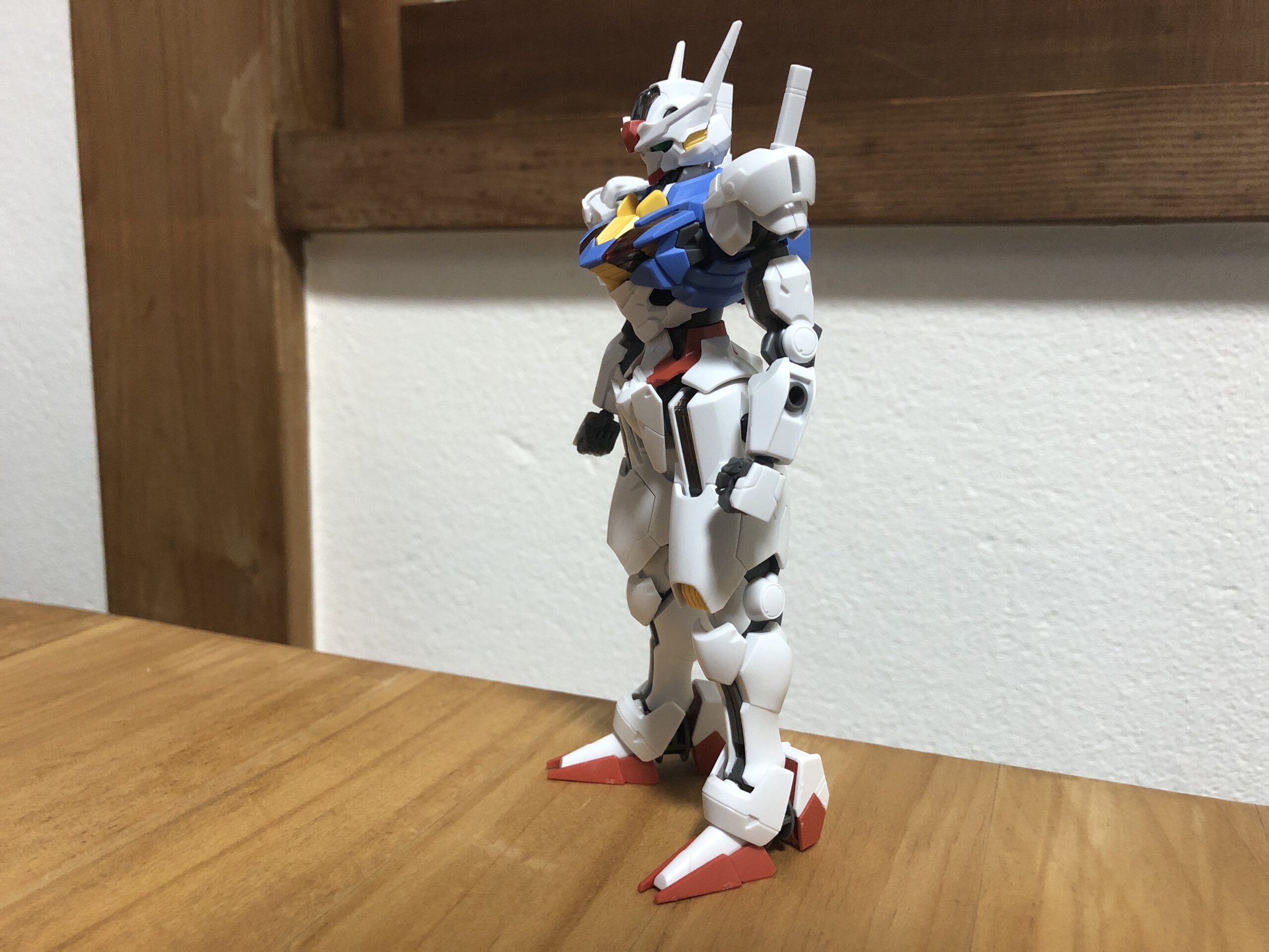 HG1:144 ガンダムエアリアル斜面