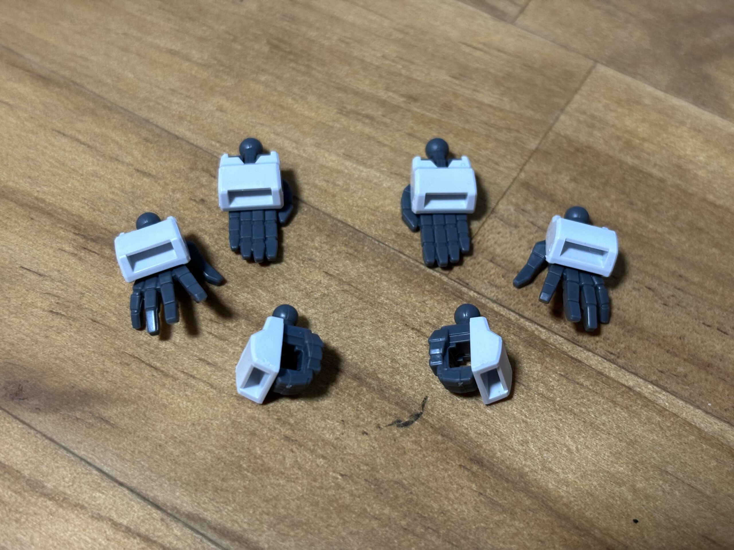 HG1:144神バーニングガンダムハンドパーツ