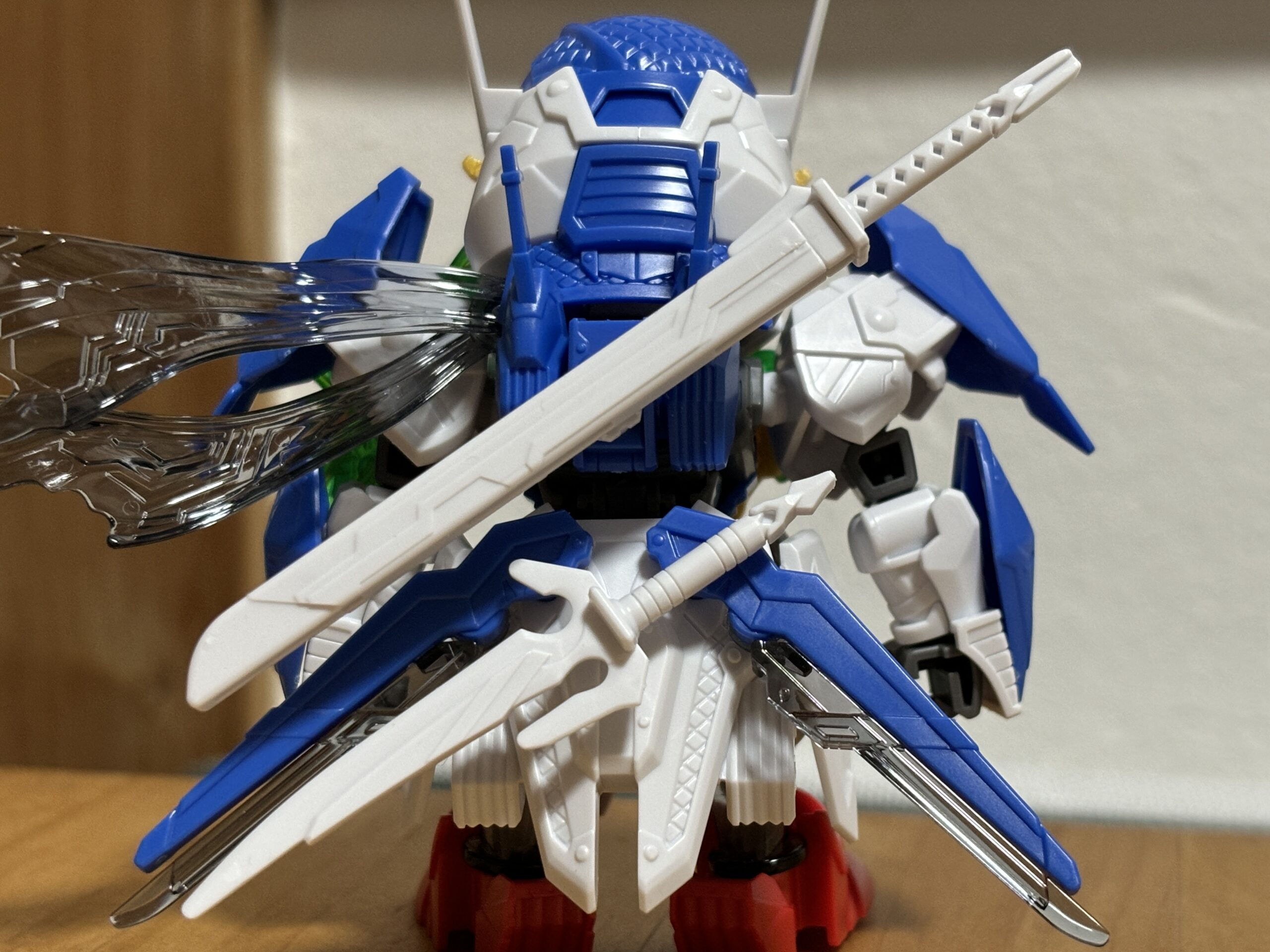 隠密ガンダムエアリアル武器装着