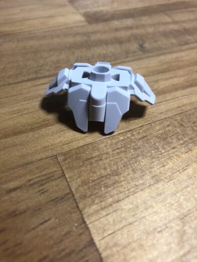 EXSTトライバーニングガンダム腰背面