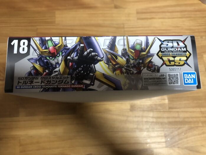 CSトルネードガンダムパッケージ前横