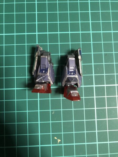 シーザーレジェンドガンダム両足