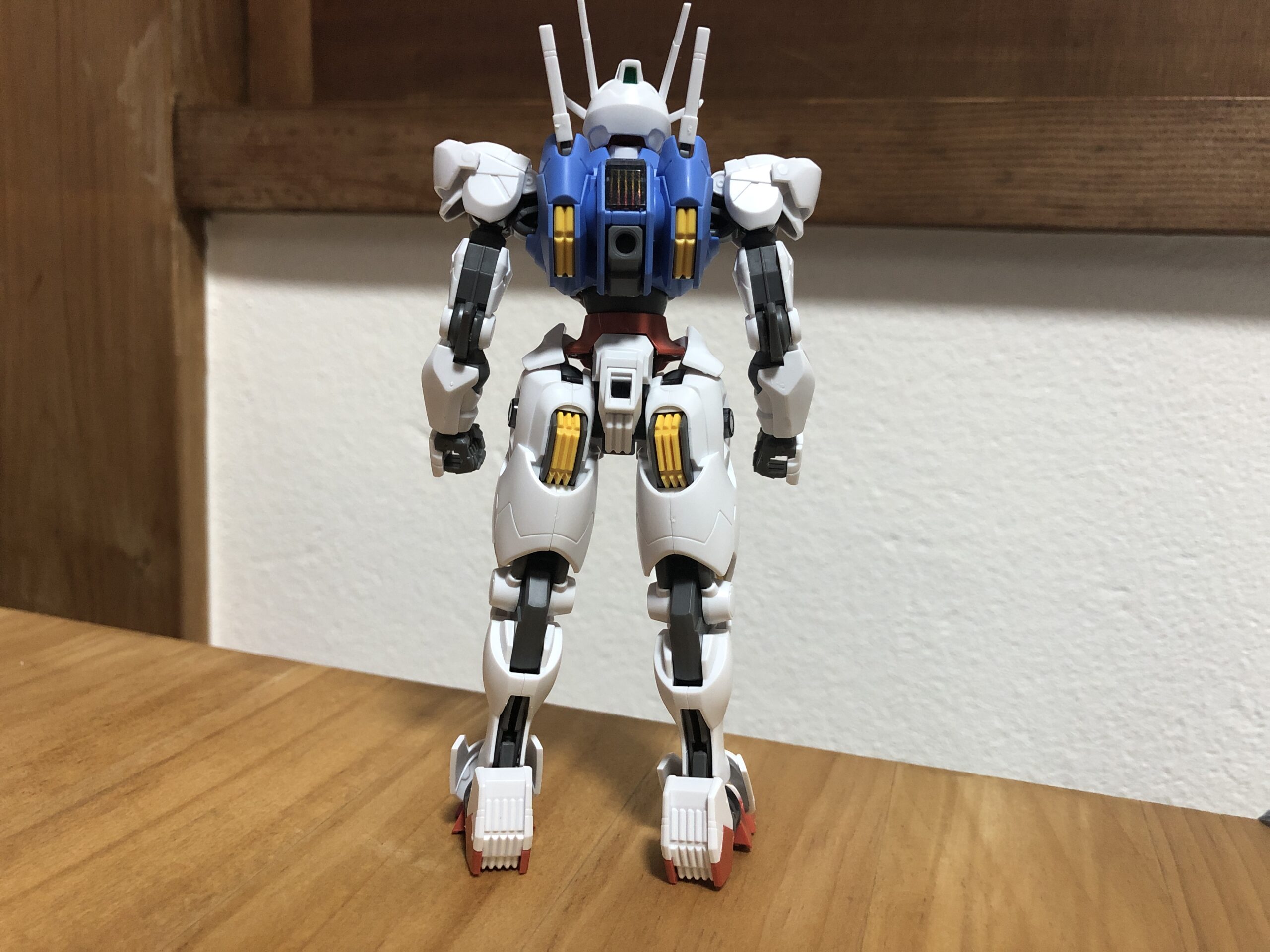 HG1:144 ガンダムエアリアル背面
