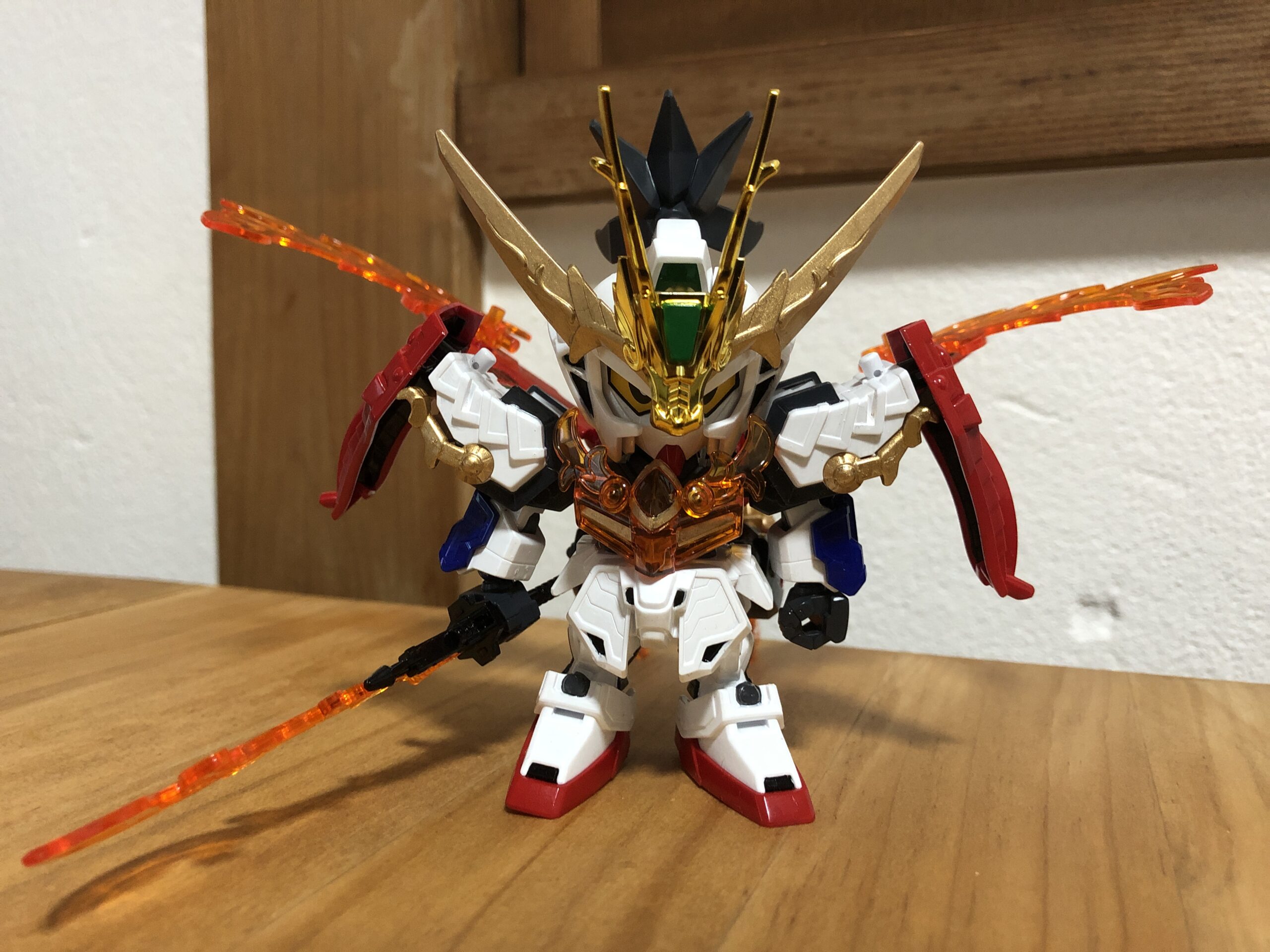 LEGEND BB ストライク劉備塗装炎凰正面