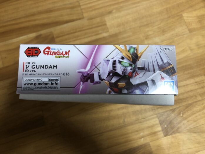EXSTνガンダムパッケージ前横