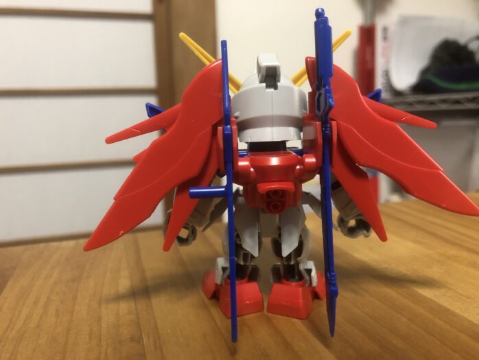 EXSTデスティニーガンダム背面