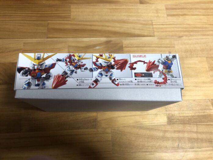 EXSTトライバーニングガンダムパッケージ横