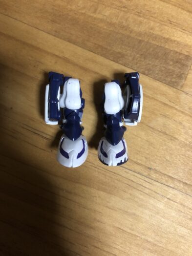 才蔵ガンダムデルタカイ塗装両足