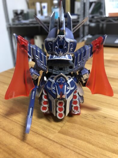 シーザーレジェンドガンダム背面
