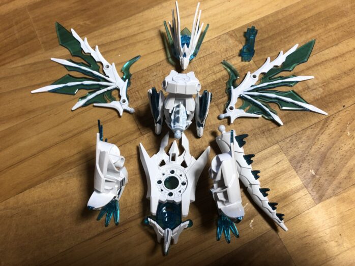 シャイングラスパードラゴン塗装各パーツ完成