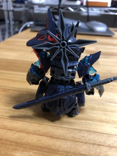 佐助デルタガンダム背面