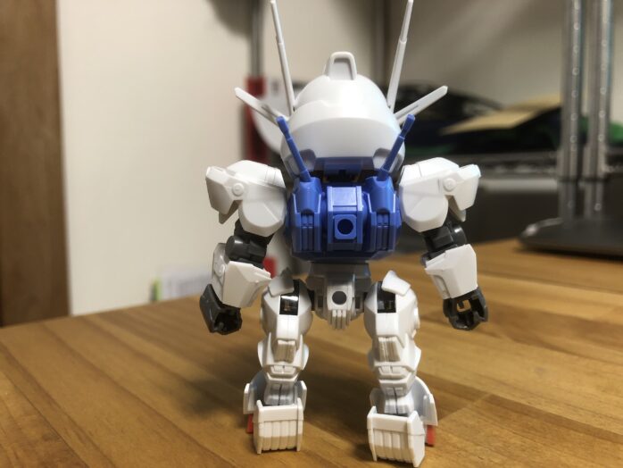 EXSTガンダムエアリアル背面