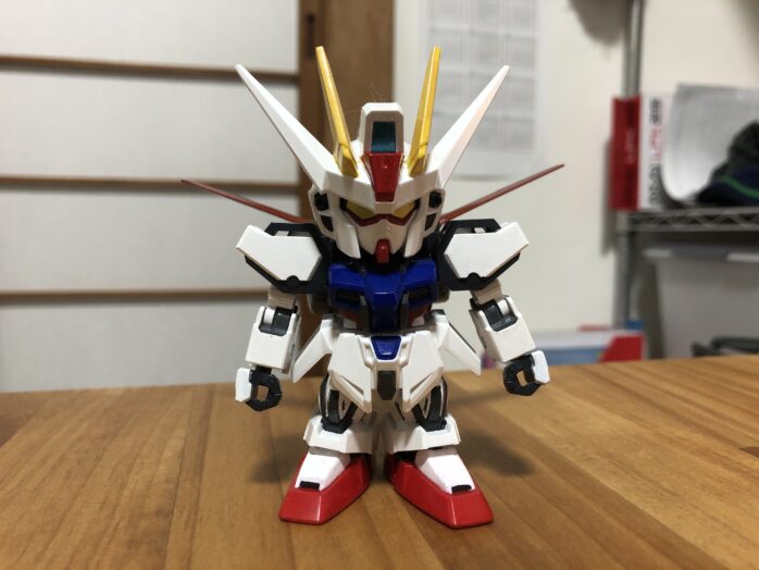 EXSTエールストライクガンダム塗装正面