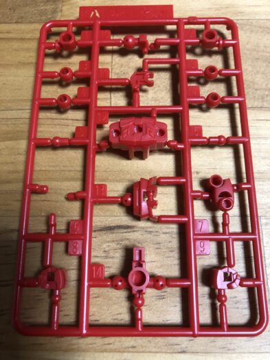 孫権ガンダムアストレイ赤いボディフレーム