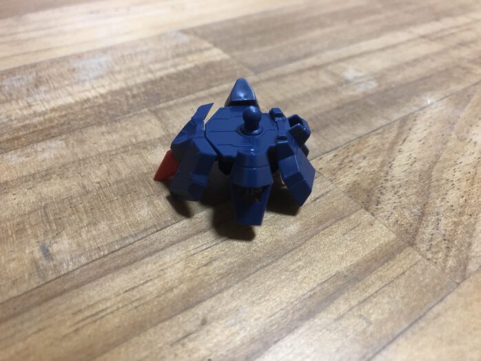 CSトルネードガンダム腰横