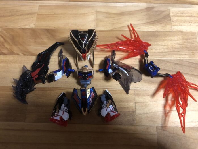 司馬懿デスティニーガンダム塗装各パーツ完成