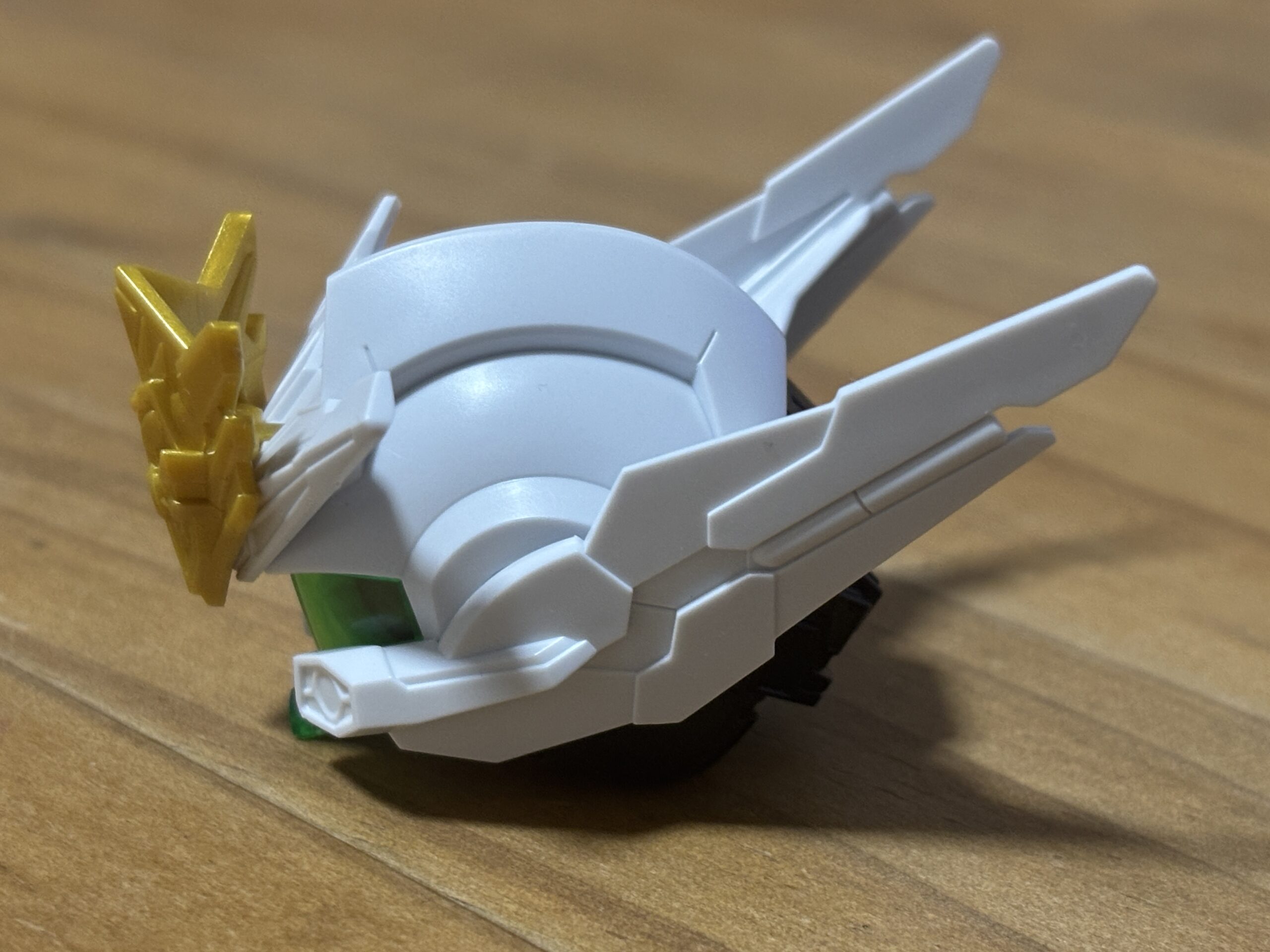 ガンダムアストレアタイプ-F頭横