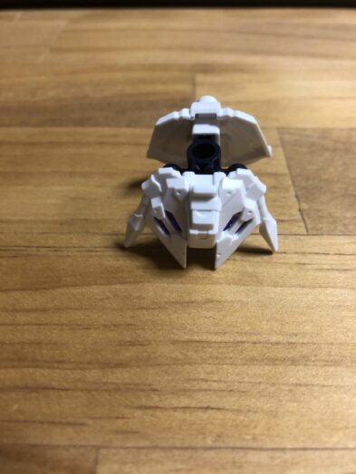 才蔵ガンダムデルタカイ素組腰