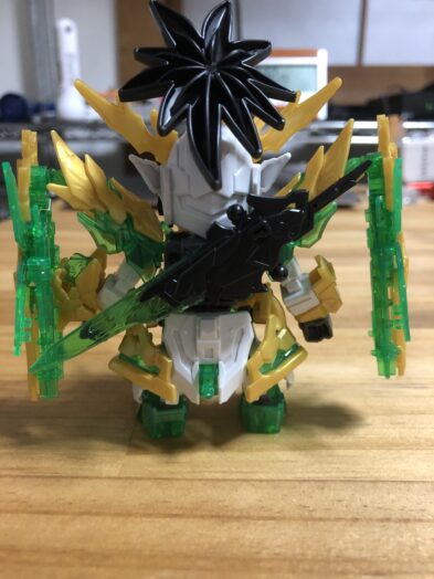 龍賢劉備ユニコーンガンダム背面