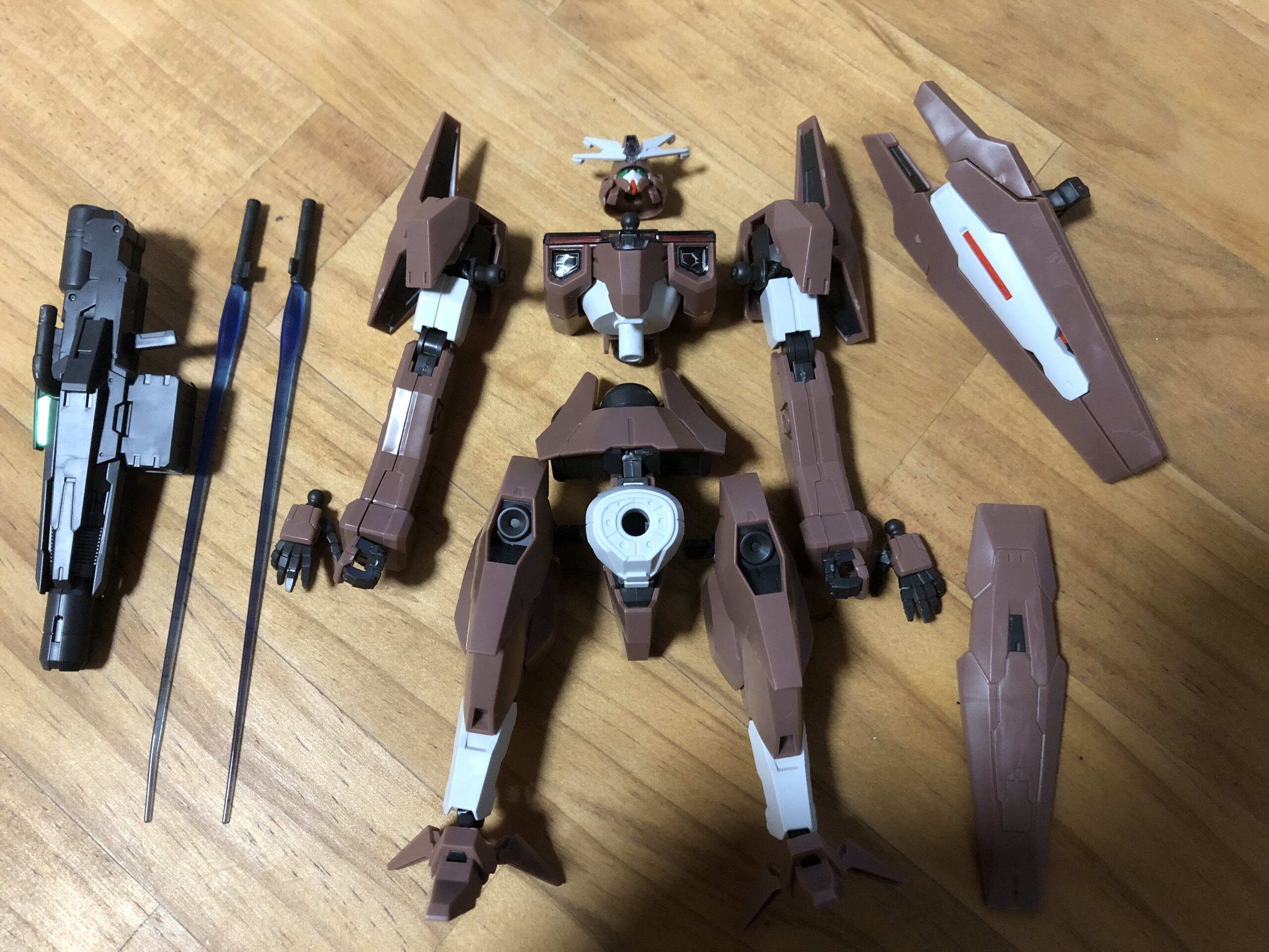HG1:144ルブリスソーン各パーツ完成