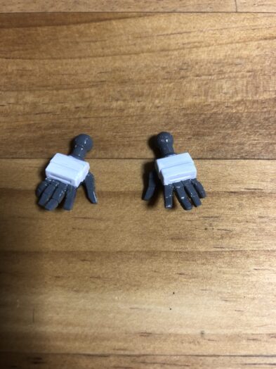 EXSTトライバーニングガンダム塗装ハンドパーツ