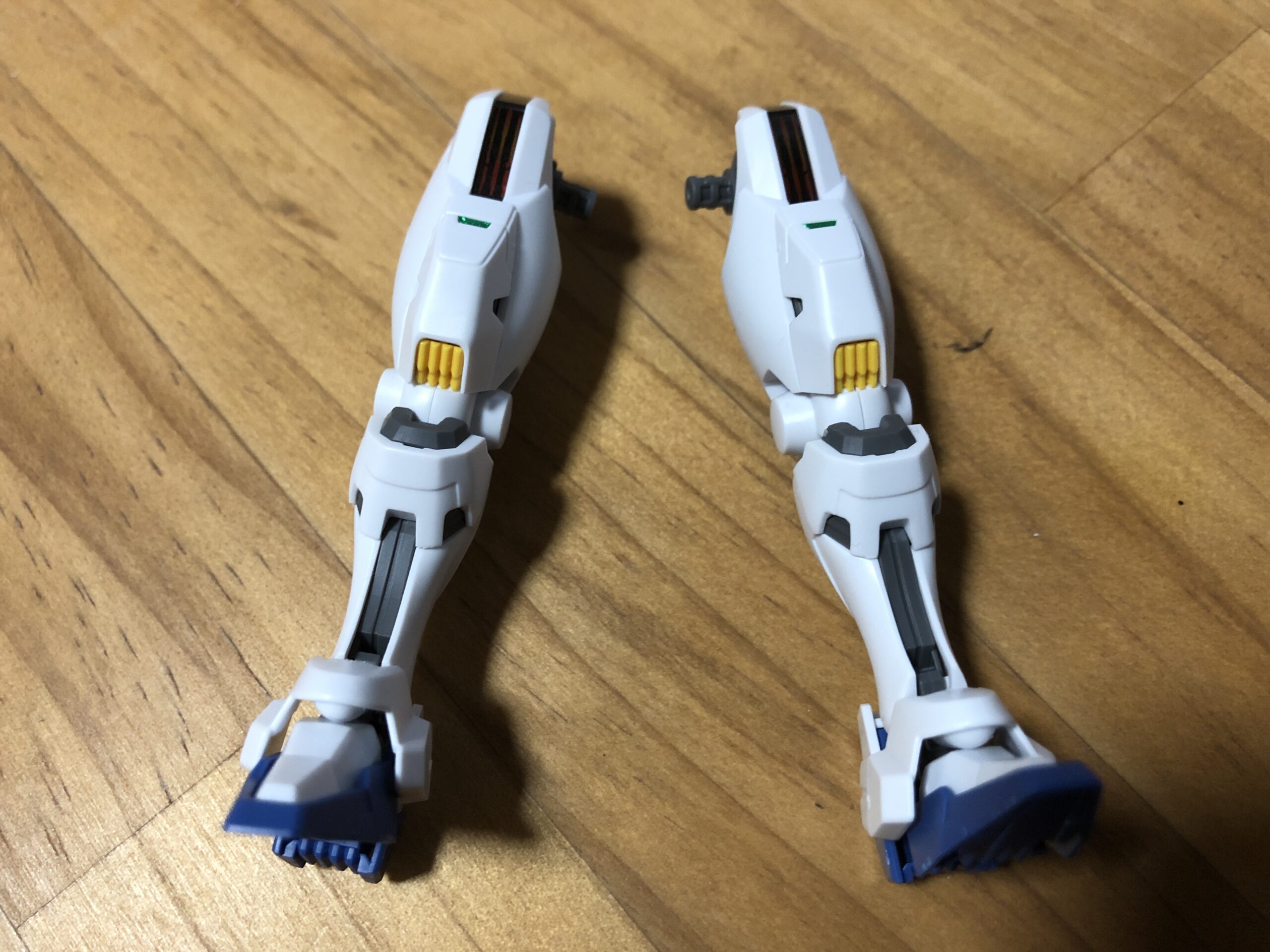 HG1:144 ガンダムエアリアル改両足