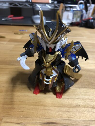 ベンジャミンV2完成正面