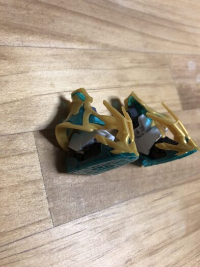 武聖関羽雲長νガンダム両足横