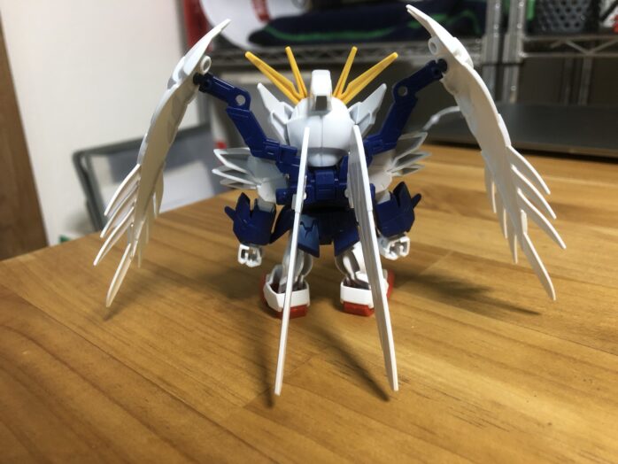 EXSTウイングガンダムゼロEW背面