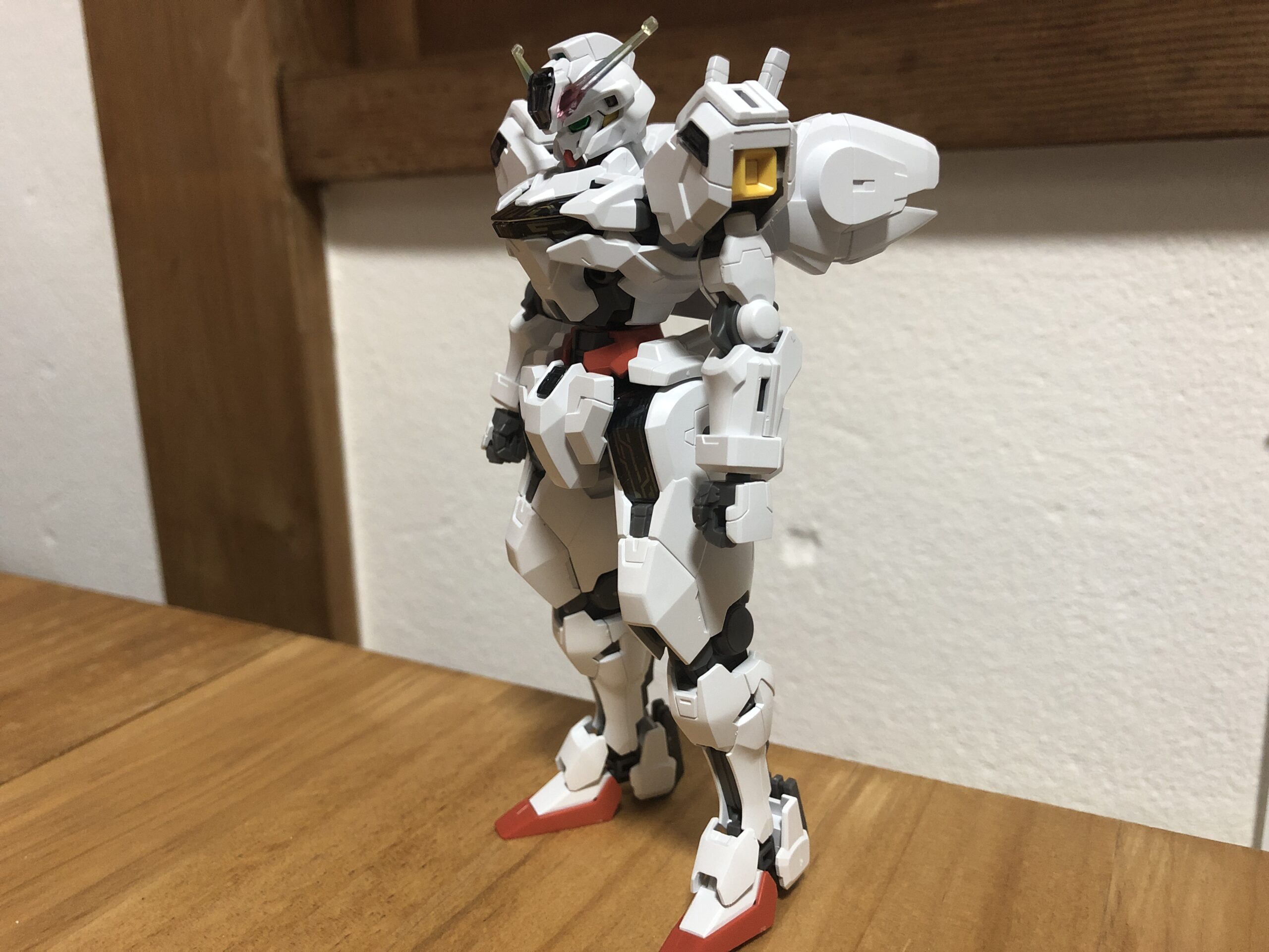 HG1:144ガンダムキャリバーン斜面
