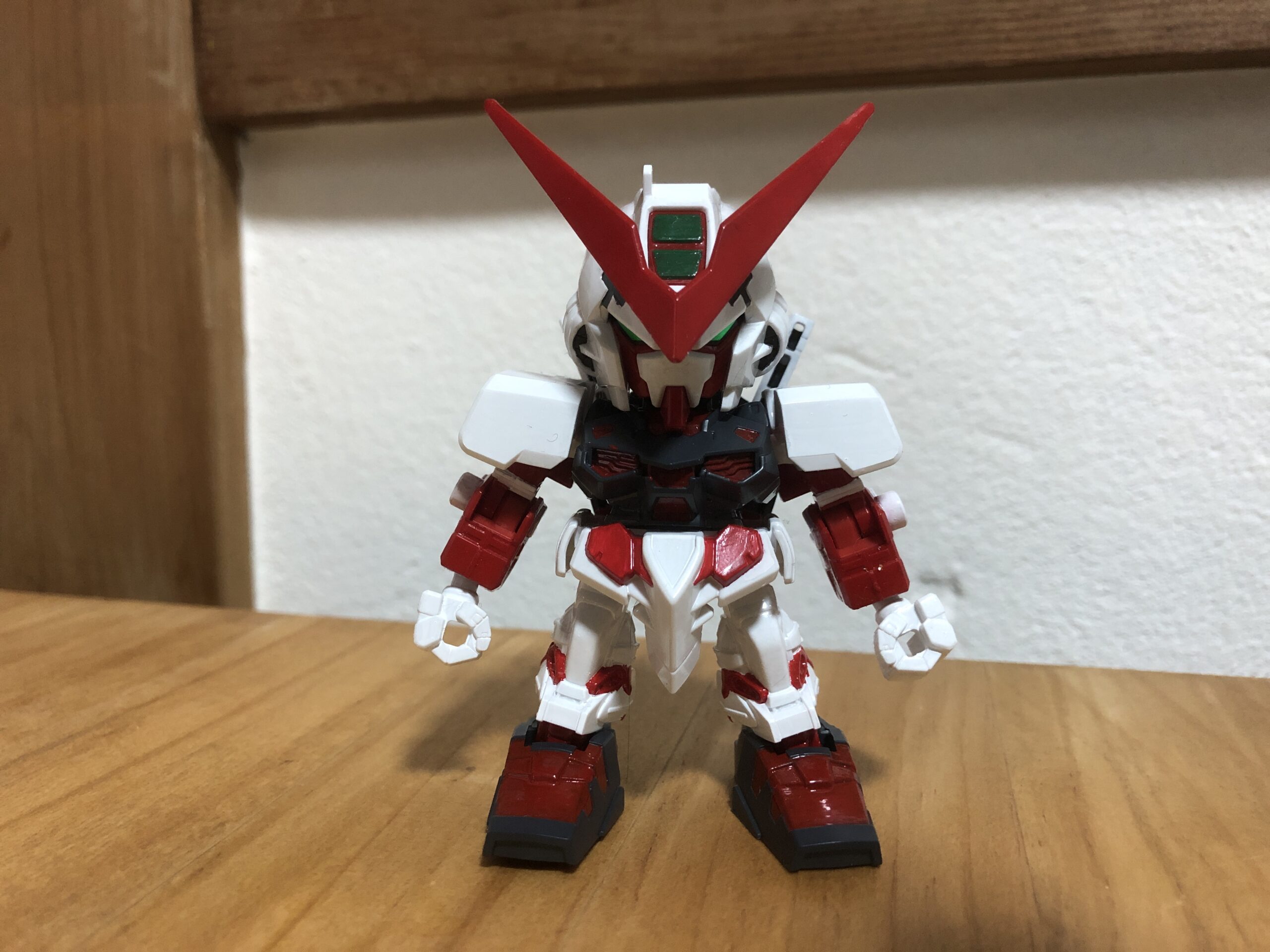 EXSTアストレイレッド塗装正面