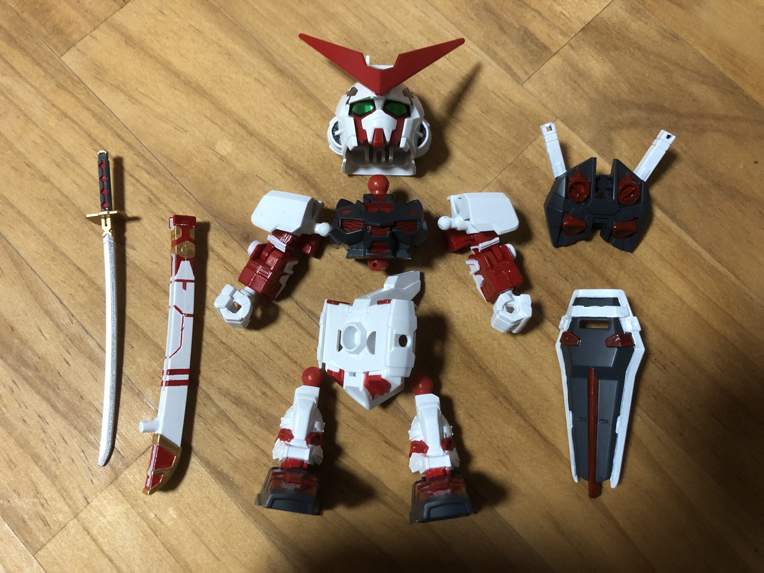 EXSTアストレイレッド塗装各パーツ完成