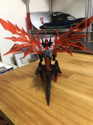 ダークグラスパードラゴン背面