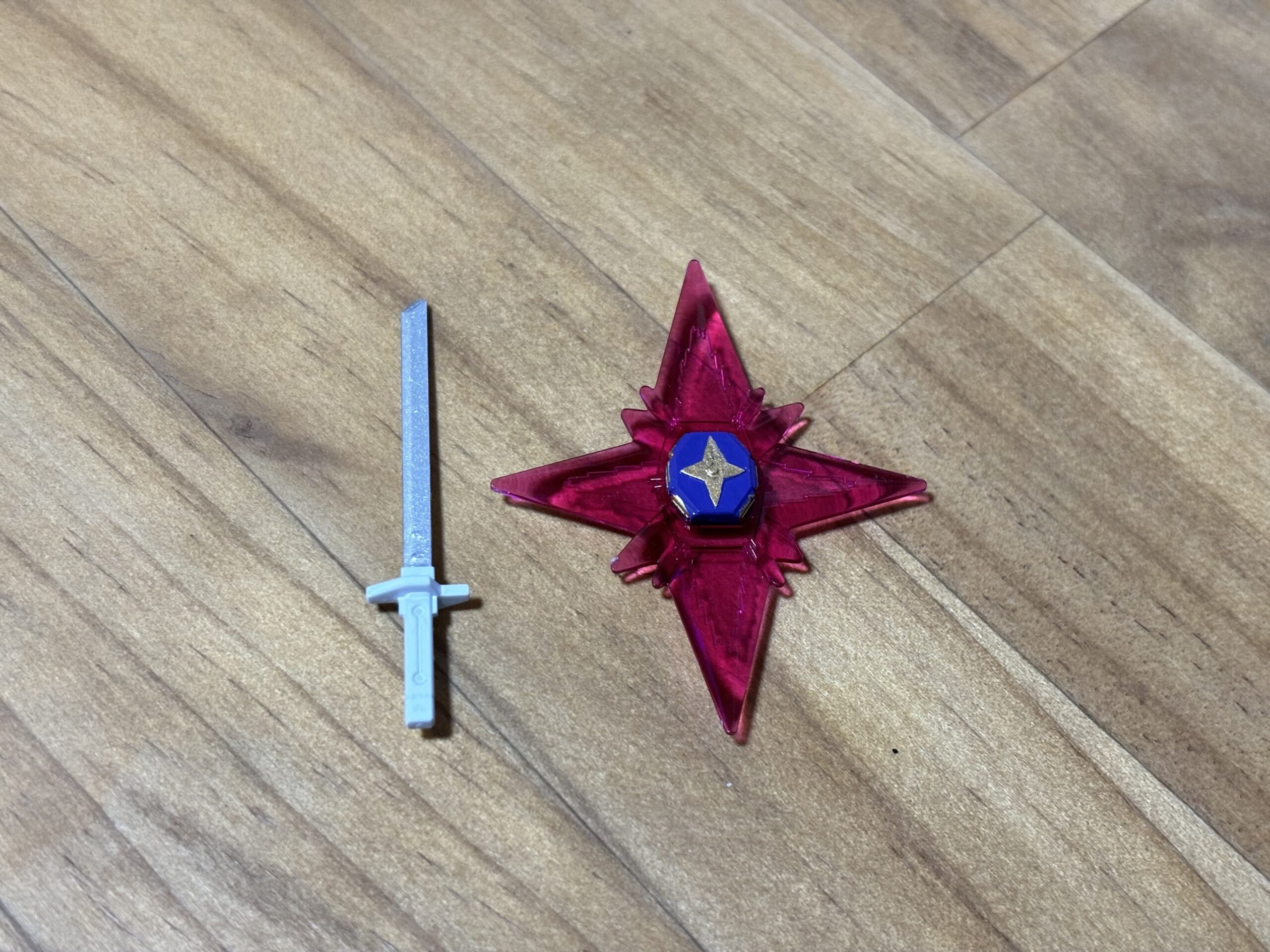 F9ノ1改塗装忍者刀・ビームシールド大手裏剣